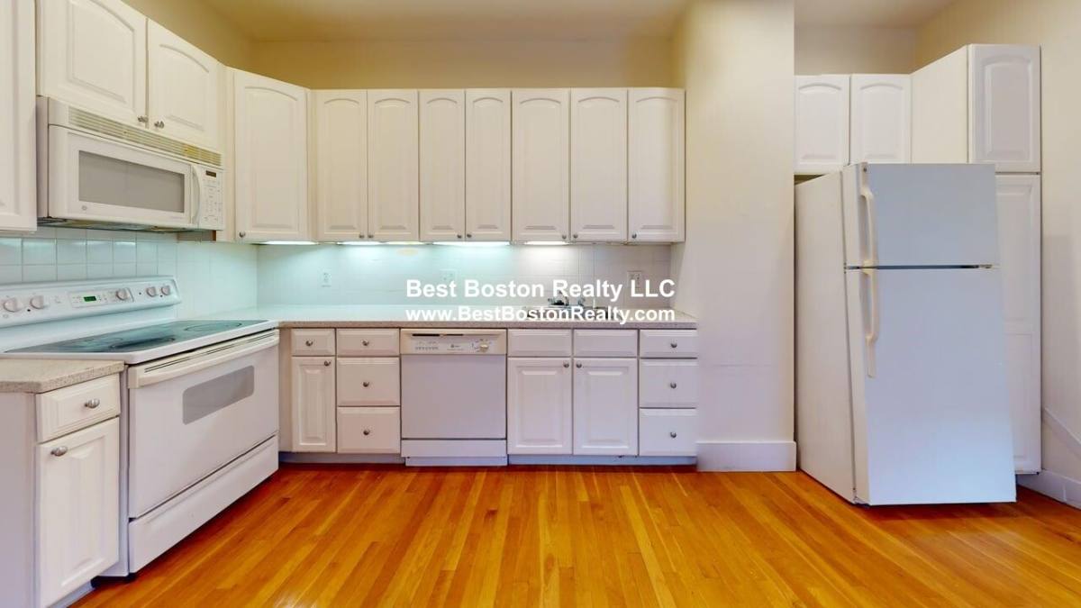 Apartment for rent at 91 Trowbridge #34, Cambridge, MA 02138