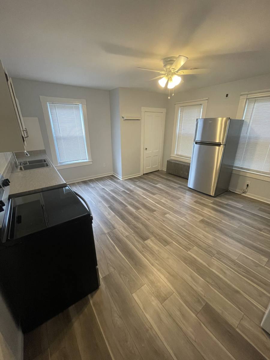 Apartment for rent at 4 Hale St #1, Worcester, MA 01604