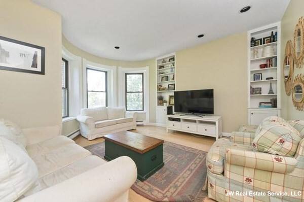Apartment for rent at 19 Follen St #4, Boston, MA 02116