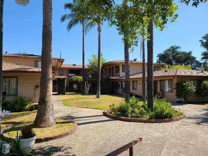 Apartment for rent at 770 E Washington Blvd, Pasadena, CA 91104