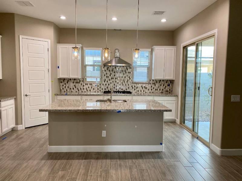 House for rent at 612 W Derringer Way, Chandler, AZ 85286