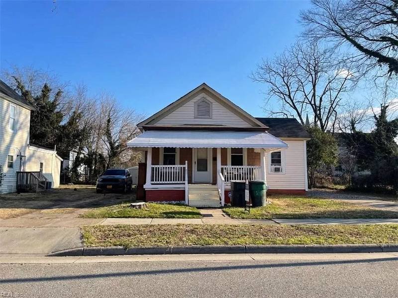 House for rent at 1012 26th St, Newport News, VA 23607