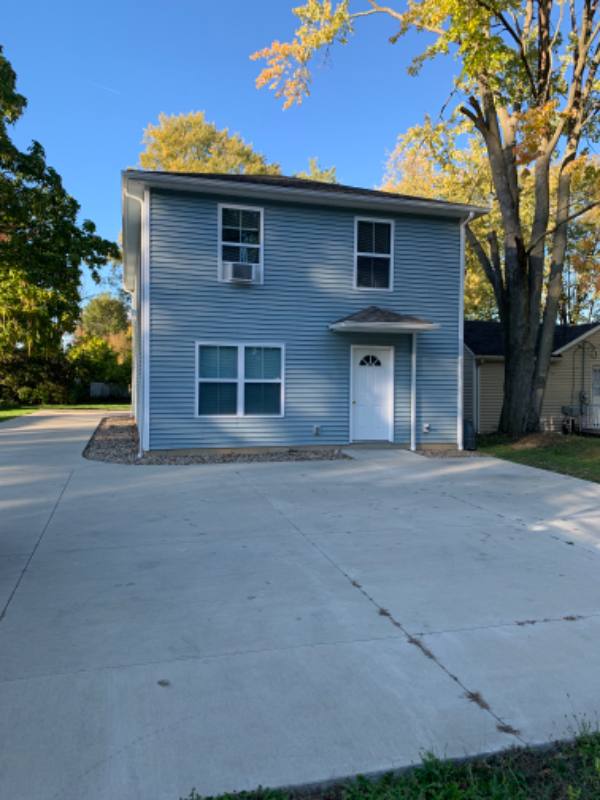Apartment for rent at 42 Glover Ave #A, Norwalk, OH 44857