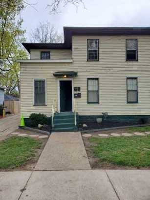 Apartment for rent at 715 Locust St #3, Kalamazoo, MI 49009