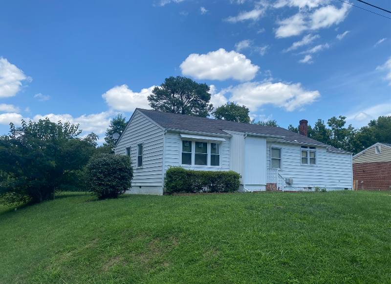 House for rent at 4928 Burtwood Lane, Richmond, VA 23224