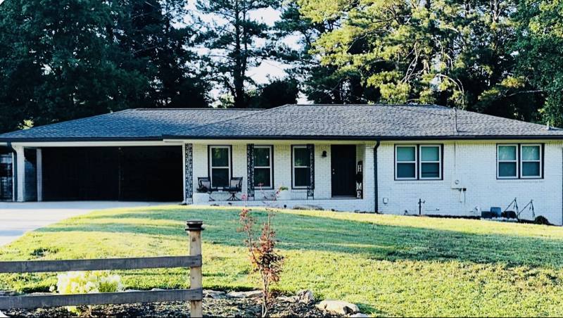House for rent at 63 Parkwood Dr, Kennesaw, GA 30144