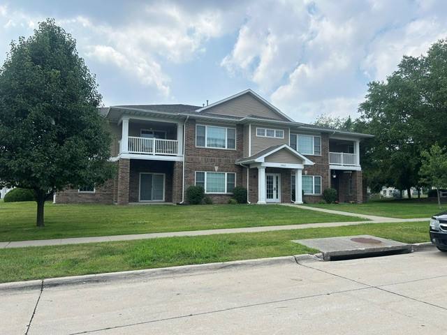 Condo for rent at 2953 Heinz Rd #6, Iowa City, IA 52240