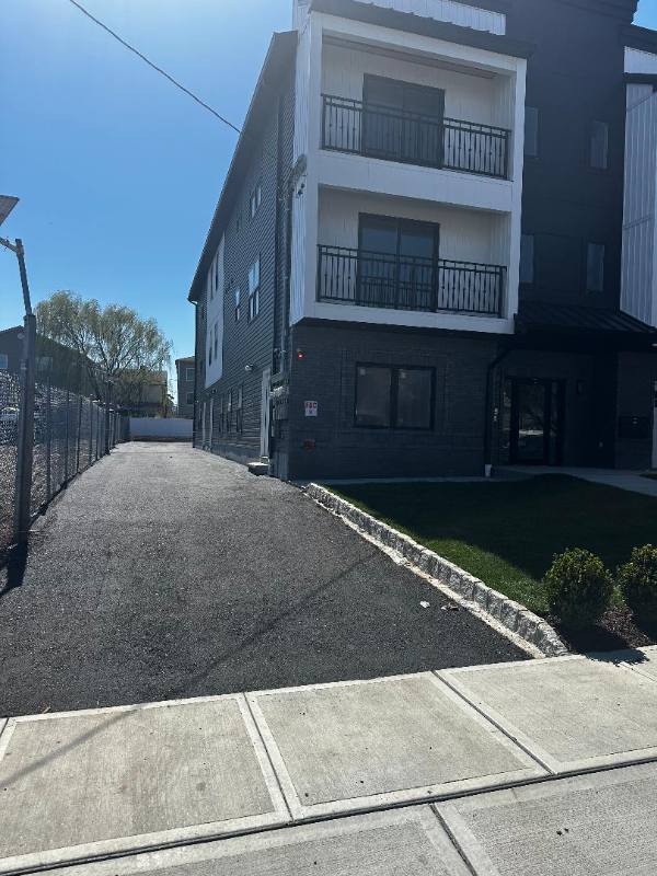 Apartment for rent at 1016 Augusta St #A, Elizabeth, NJ 07201