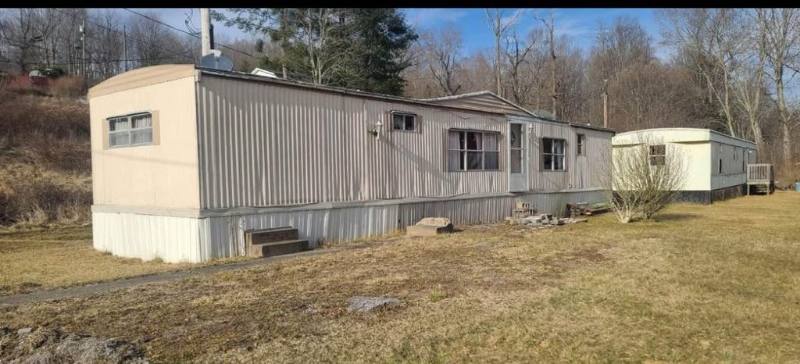 House for rent at 148 Jersey Lane, Bluefield, WV 24701