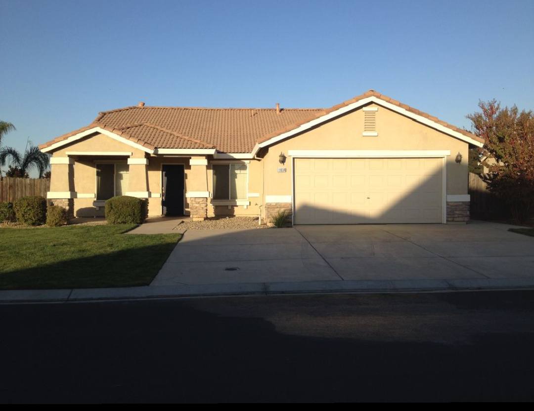 House for rent at 11034 Malibu Ave, Chowchilla, CA 93610
