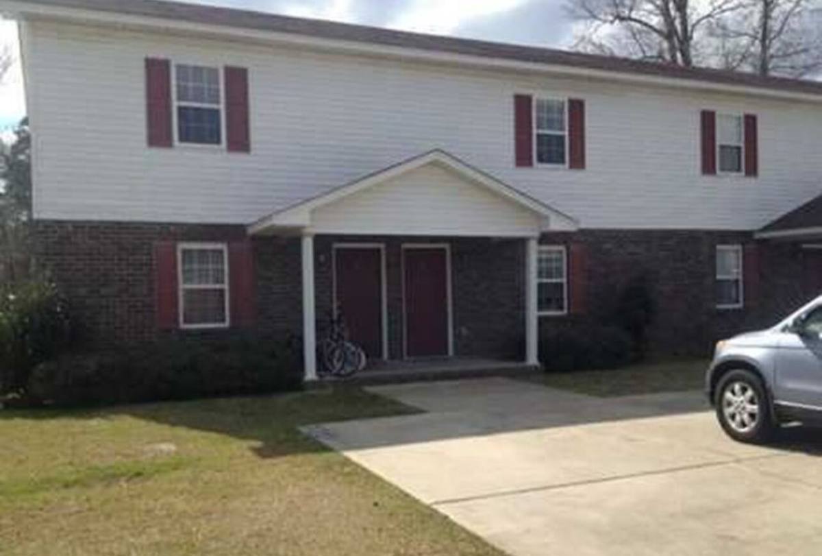 Townhouse for rent at 901 Jessamine Trail, Sumter, SC 29150