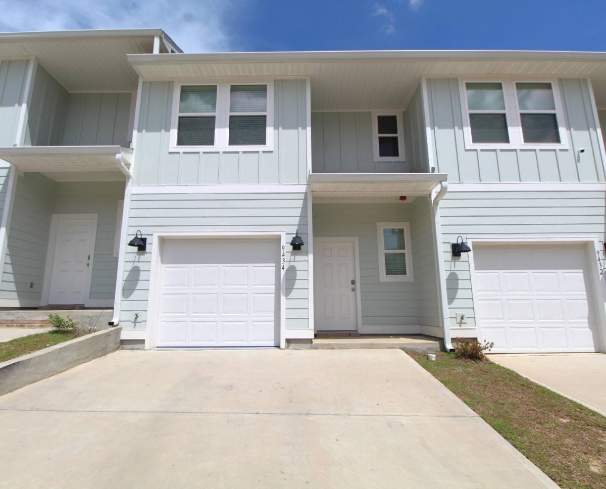 Townhouse for rent at 9434 Nature Creek Lane, Pensacola, FL 32526