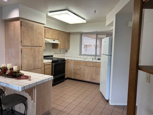 Apartment for rent at 1745 Eldena Way #3002, Modesto, CA 95350