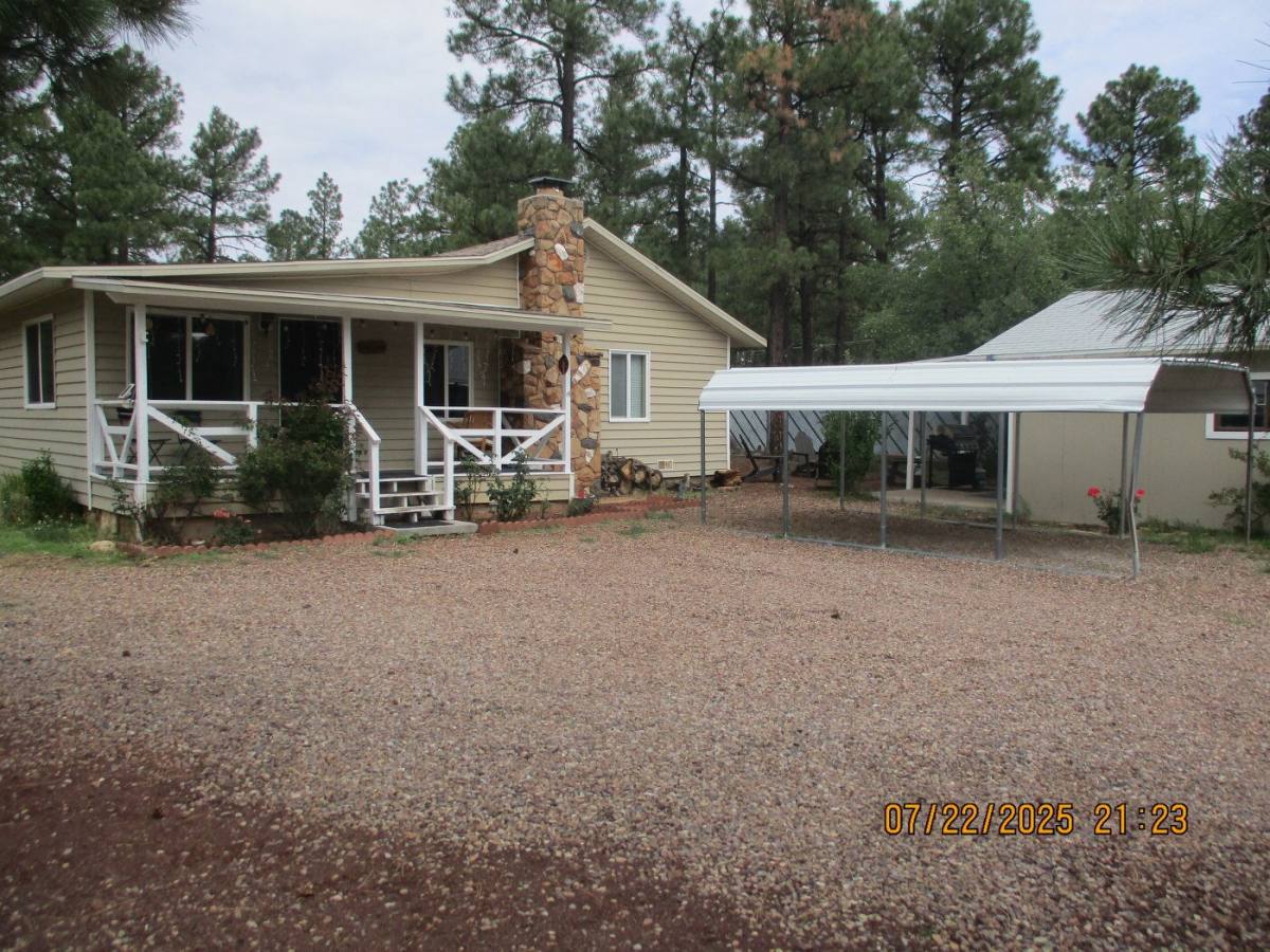 House for rent at 330 S Woodland Rd, Lakeside, AZ 85929