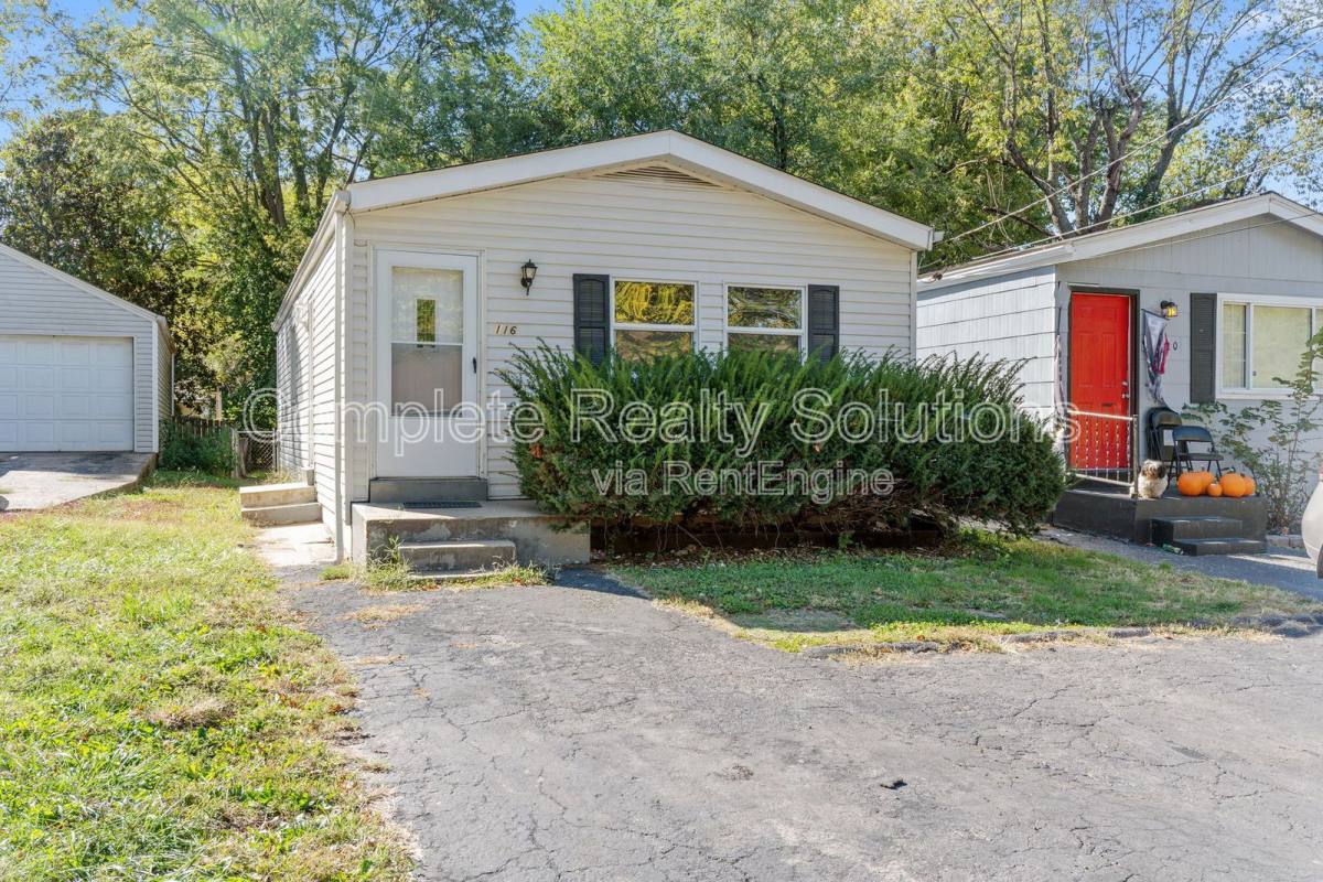 House for rent at 116 Barto Dr, Saint Louis, MO 63135