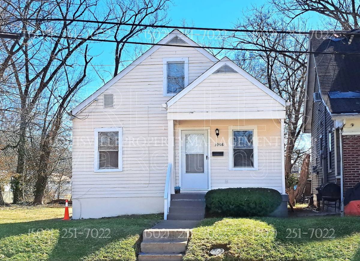 House for rent at 3908 Greenwood Ave, Louisville, KY 40211