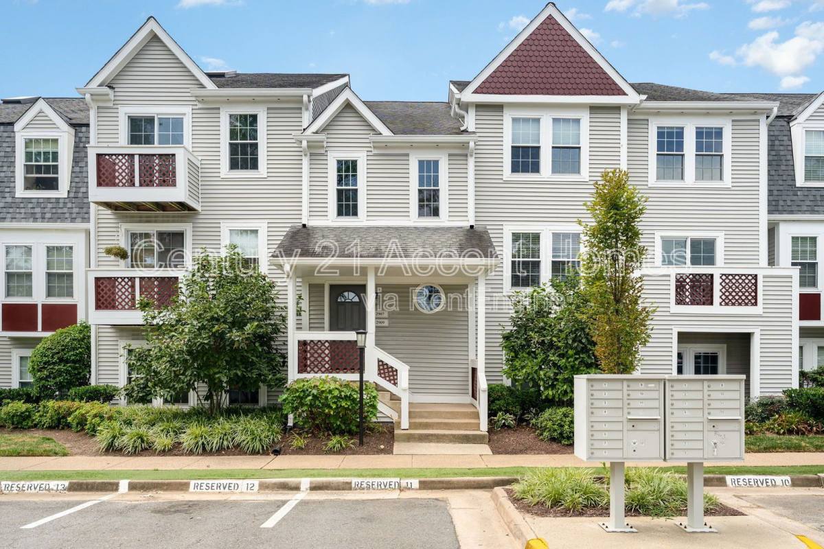 Condo for rent at 12909 Lee Jackson Memorial Highway C #C, Fairfax, VA 22033