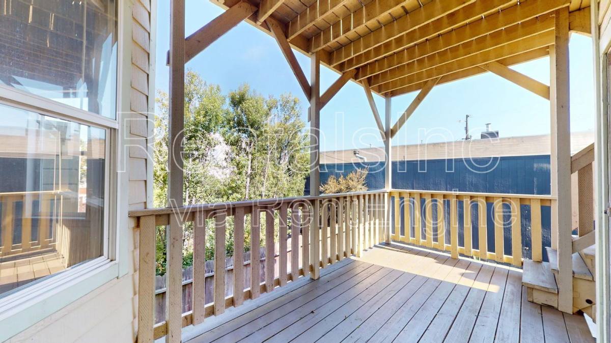 Apartment for rent at 133 Richland Ave, San Francisco, CA 94110