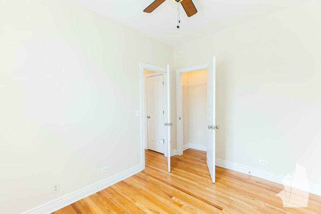 Apartment for rent at 1212 W Waveland Ave #2, Chicago, IL 60613