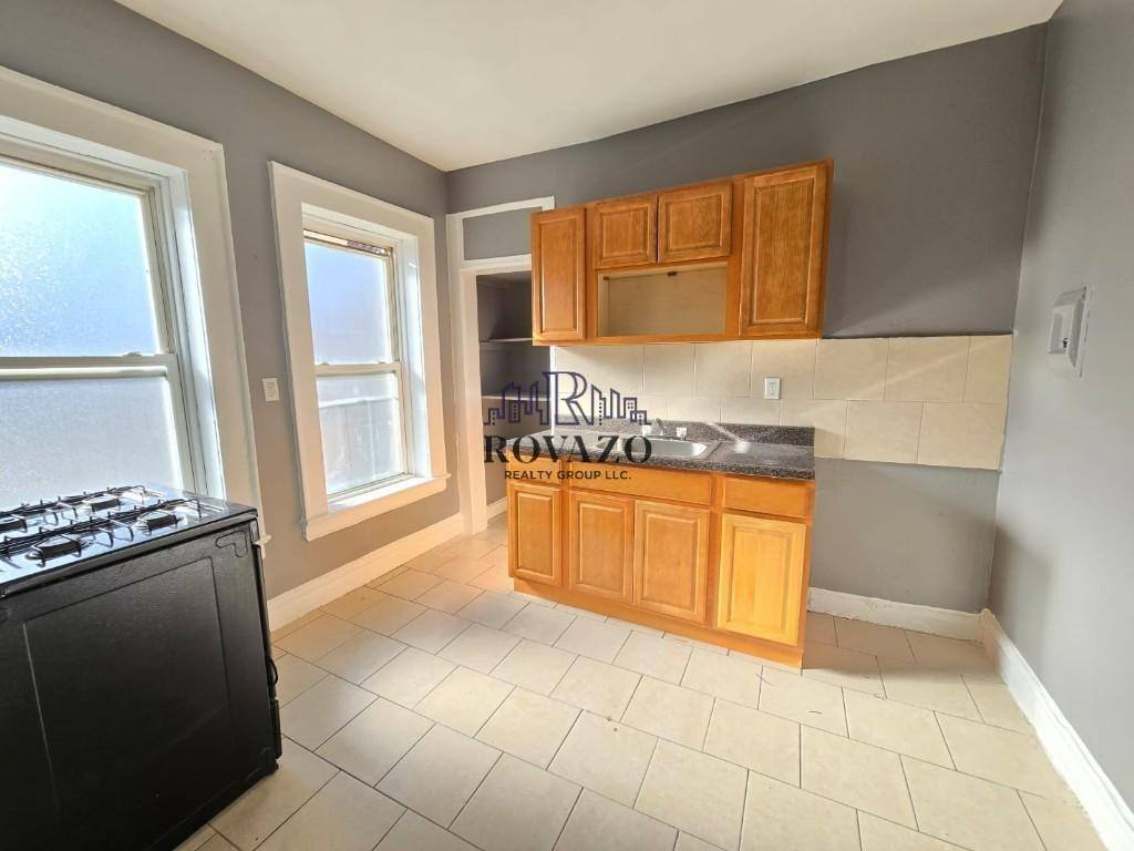 Apartment for rent at 210 Roseville Ave #C3, Newark, NJ 07107