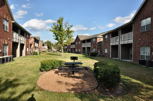 Apartment for rent at 16755 Ella Blvd #239, Houston, TX 77090