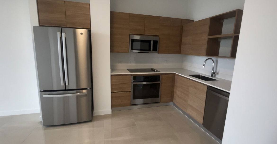 House for rent at 6888 W Flagler St #709, Miami, FL 33144