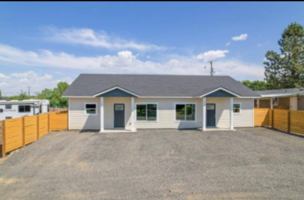 Apartment for rent at 722 S Adams Ave #722 Adam, Warden, WA 98857