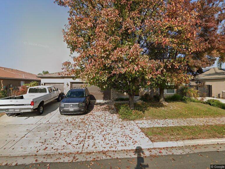 House for rent at 6348 E Dayton Ave, Fresno, CA 93727