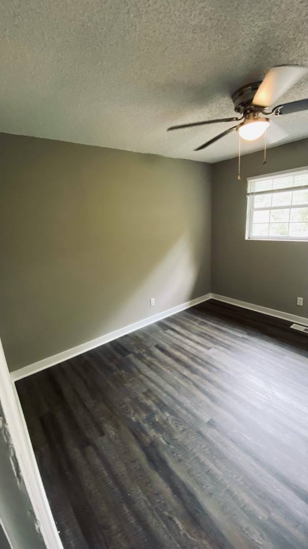 305 Holliman St #6, La Fayette, GA 30728
