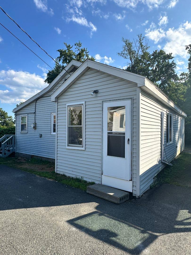 House for rent at 176 Exchange St House #2, Albany, NY 12205