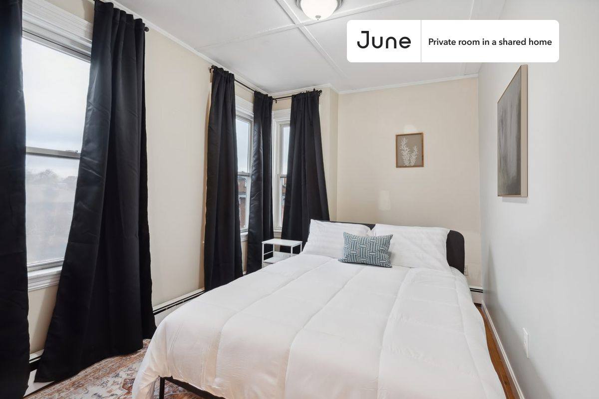 Apartment for rent at 2A Sherman St, Cambridge, MA 02138