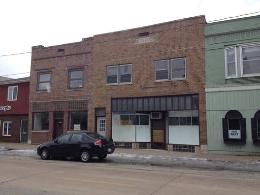 Apartment for rent at 712 714 18th Ave, Moline, IL 61265