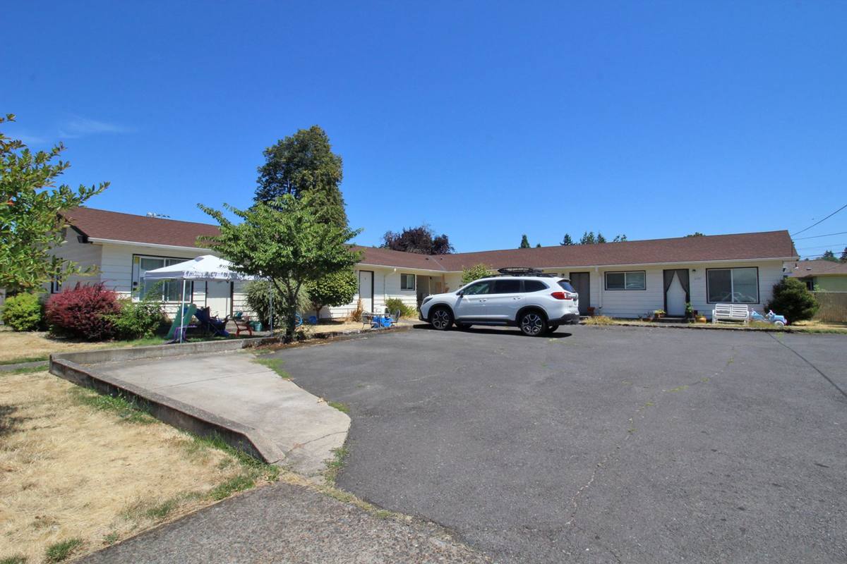 Apartment for rent at 2150 - 2208 NE, Portland, OR 97213