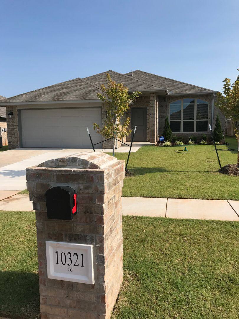 House for rent at 10321 SE 24th St, Oklahoma City, OK 73130