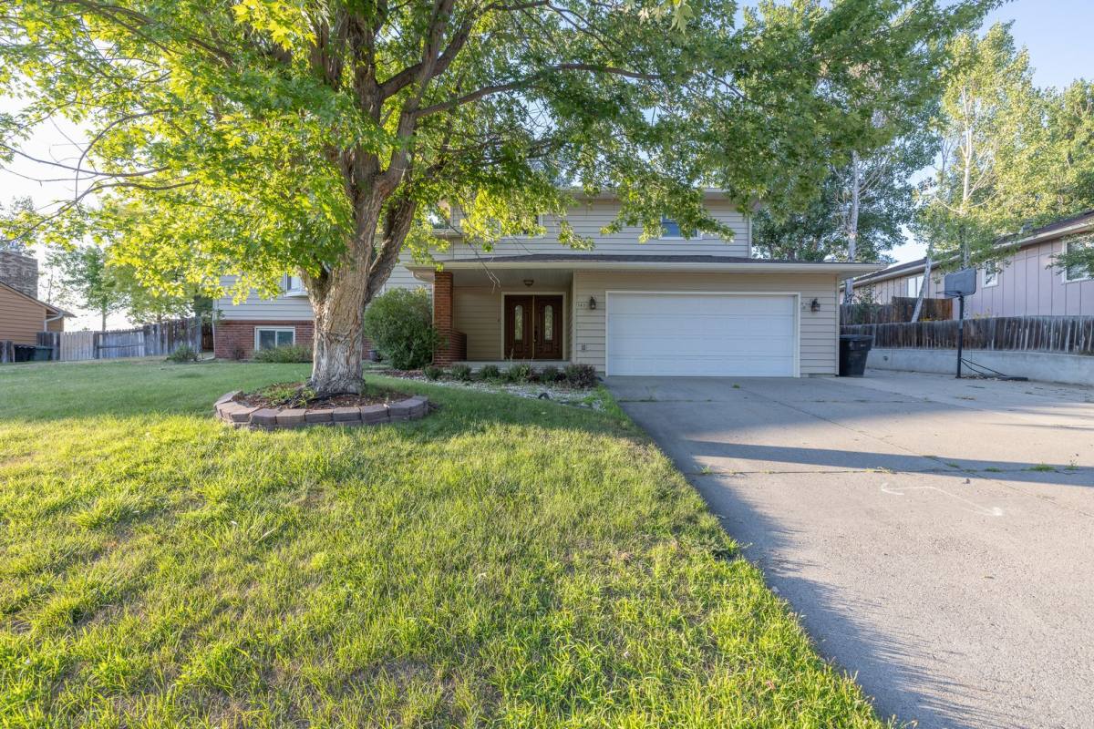 House for rent at 583 Sahara Dr, Billings, MT 59105