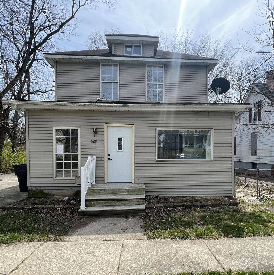 House for rent at 1421 Center St, Lafayette, IN 47905