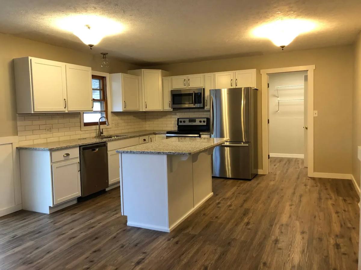 Apartment for rent at 2345 S Hampton Ave, Springfield, MO 65807