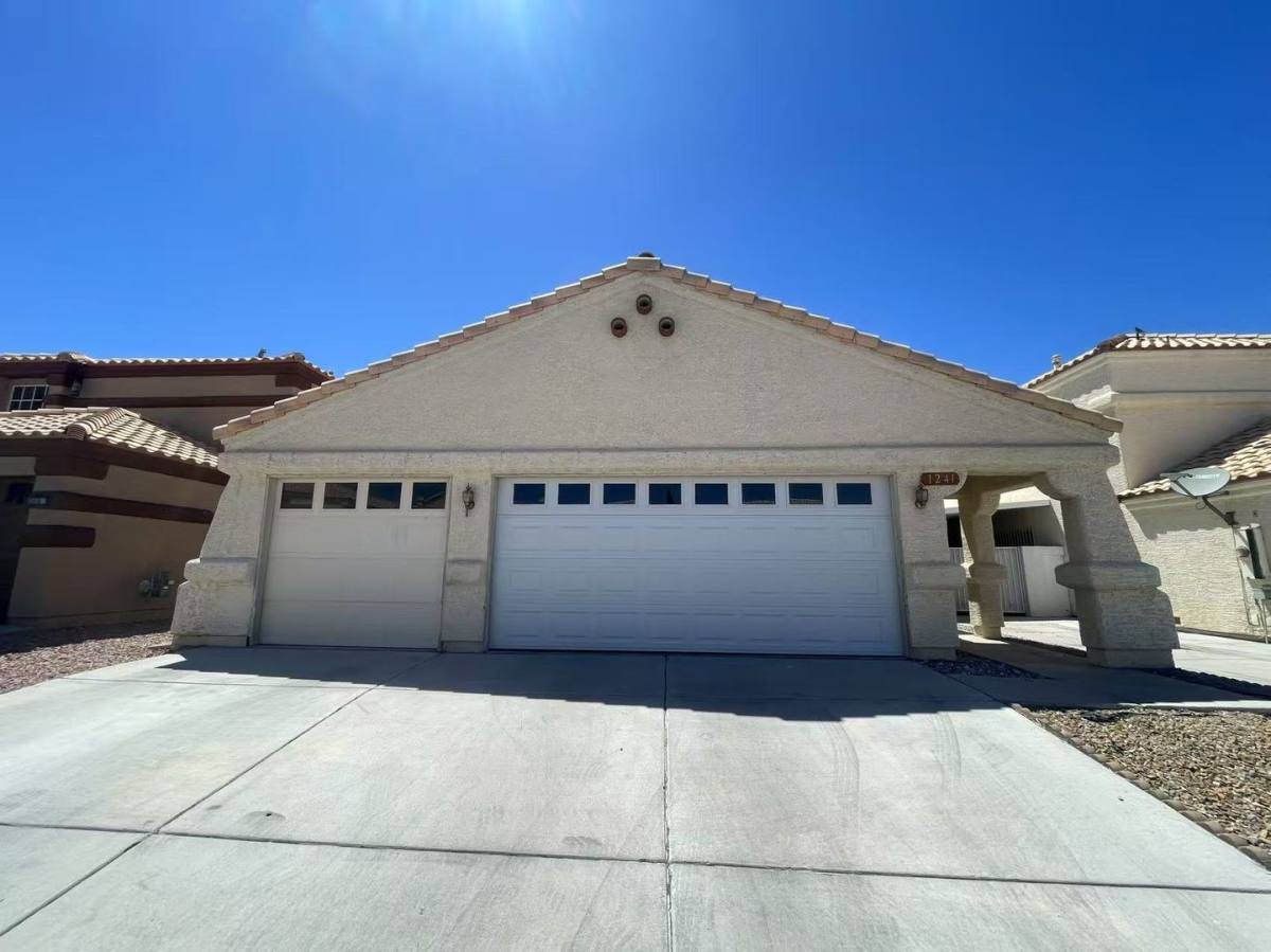 House for rent at 1241 Pacific Terrace Dr, Las Vegas, NV 89128
