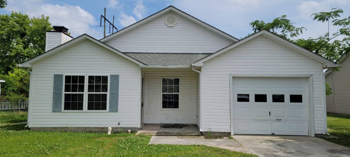 House for rent at 1303 Navarro Loop, Jacksonville, NC 28540