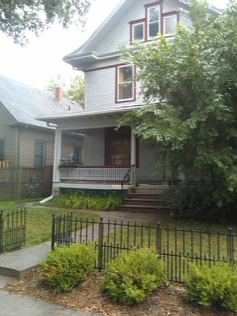 Apartment for rent at 1742 S 14th St, Lincoln, NE 68502