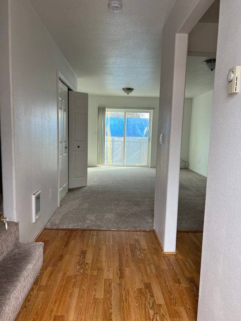 Townhouse for rent at 1841 Last St #2, Klamath Falls, OR 97601
