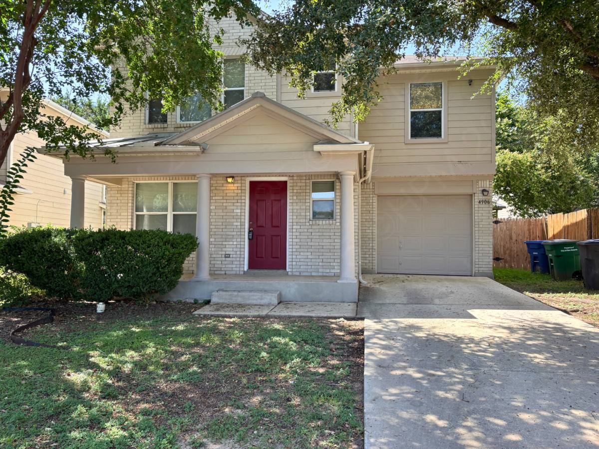 House for rent at 4906 Corian Springs Dr, San Antonio, TX 78247
