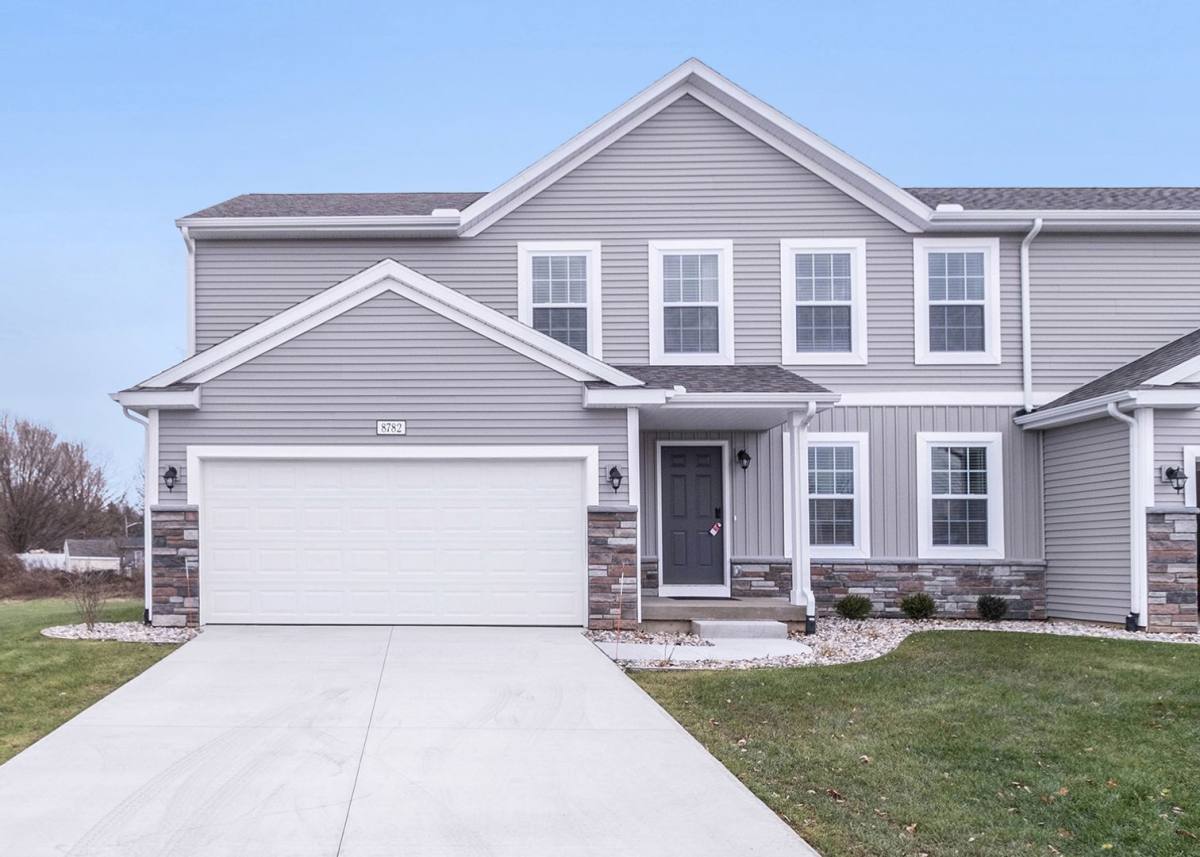 Condo for rent at 112 Mackenzie St, White Pigeon, MI 49099