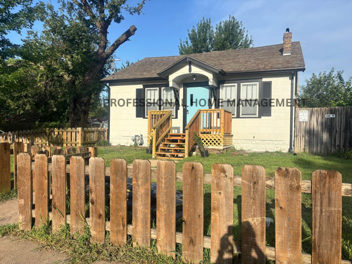 House for rent at 651 S Spruce, Wichita, KS 67211