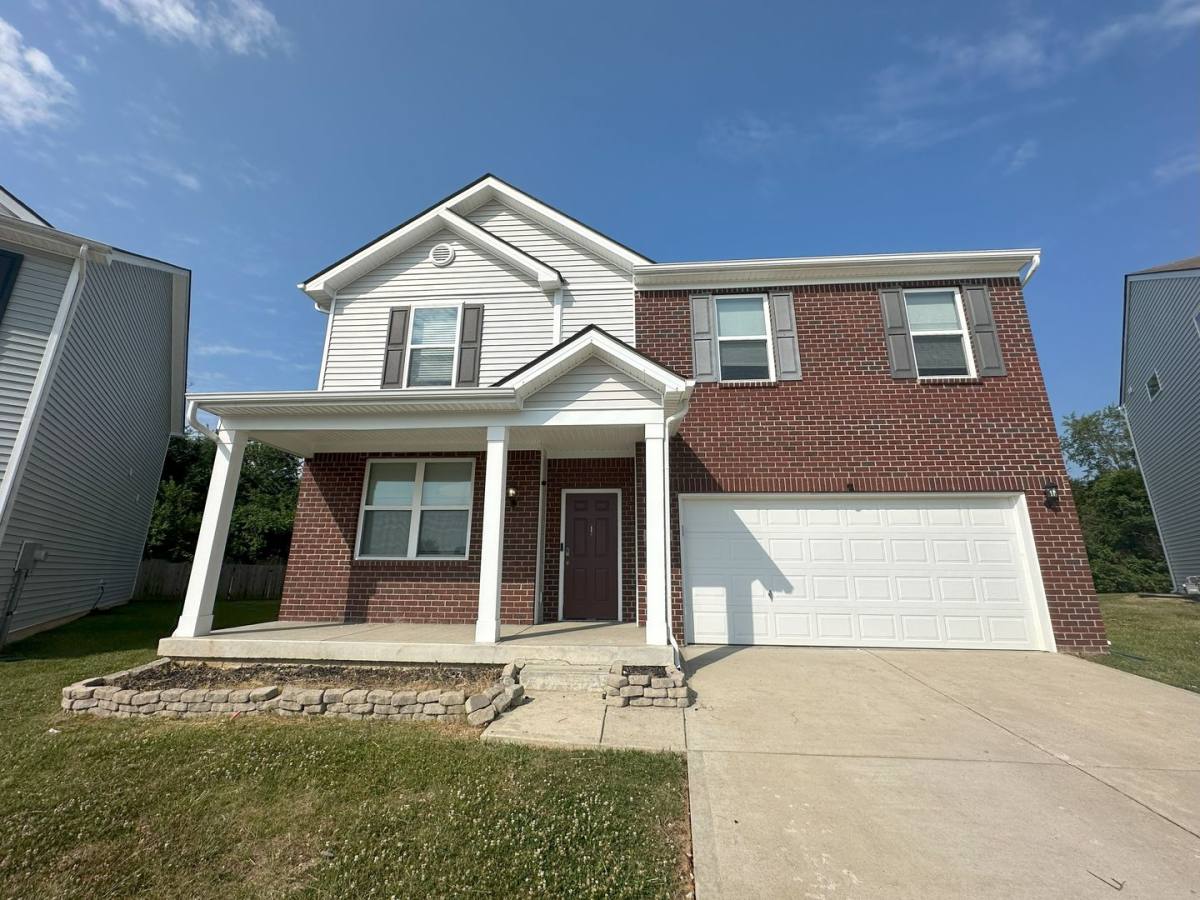 Apartment for rent at 11702 Beacon Court, Louisville, KY 40299