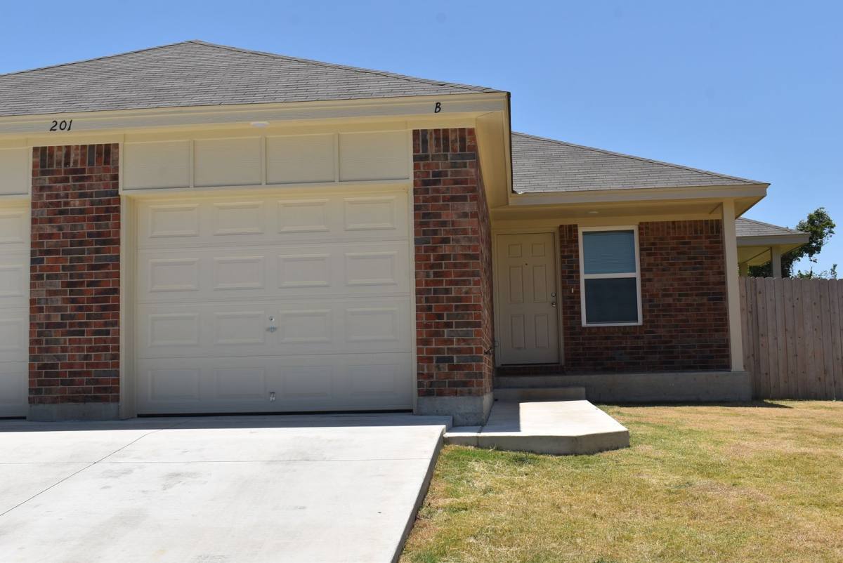 Apartment for rent at 201 Coby Dr, Kempner, TX 76539