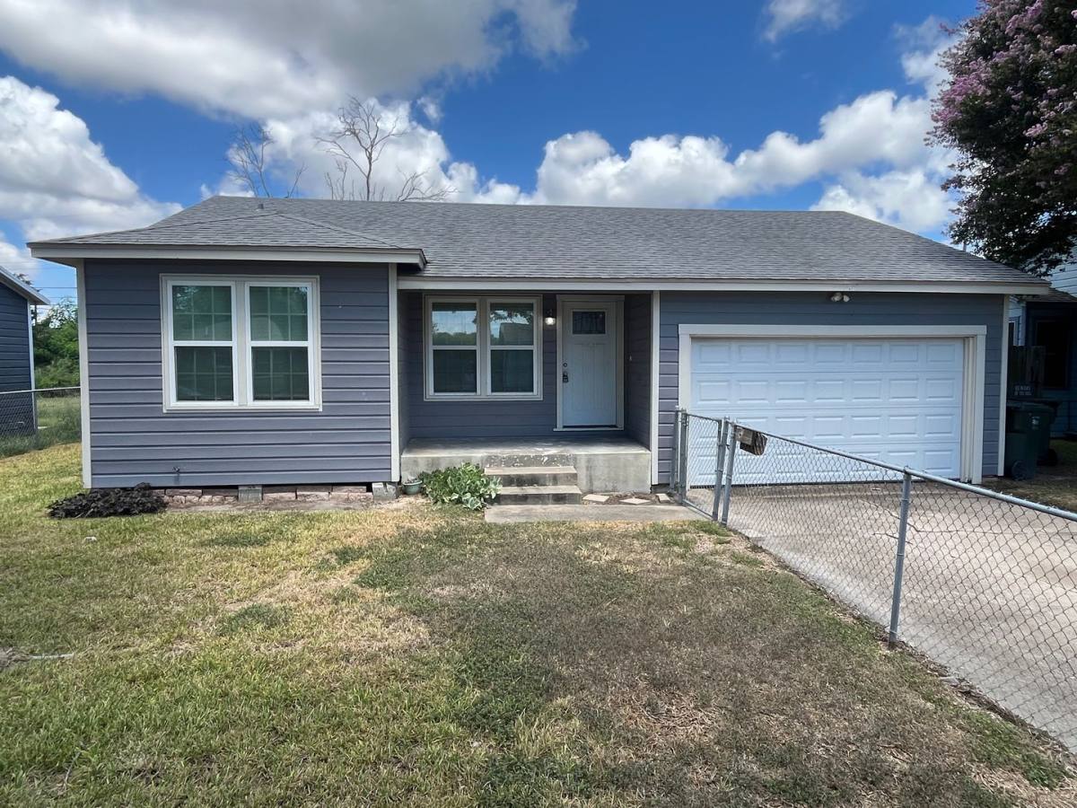 House for rent at 4937 Willowbrook Dr, Corpus Christi, TX 78411