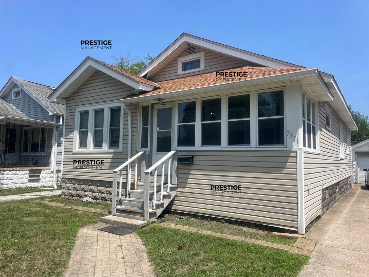 House for rent at 7511 Monroe Ave, Hammond, IN 46324