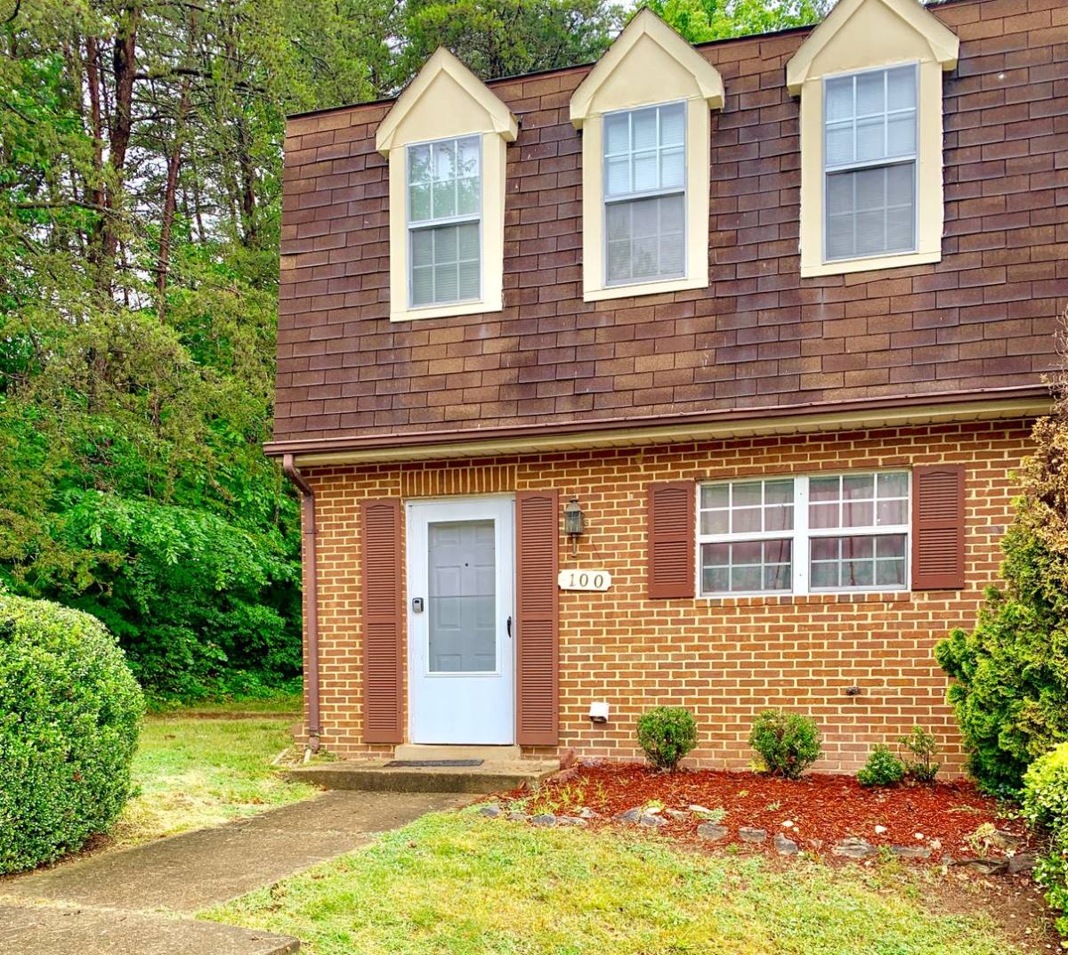 Townhouse for rent at 100 Kings Mill Dr, Fredericksburg, VA 22401