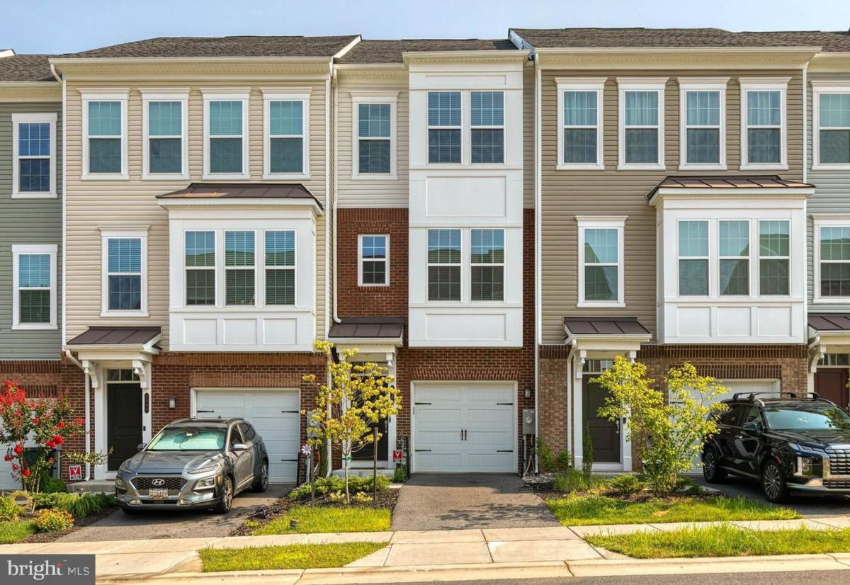 Townhouse for rent at 2581 Debert Circle, Hanover, MD 21076